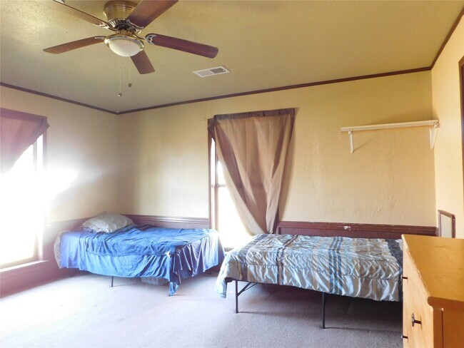 Building Photo - 13203 US-59