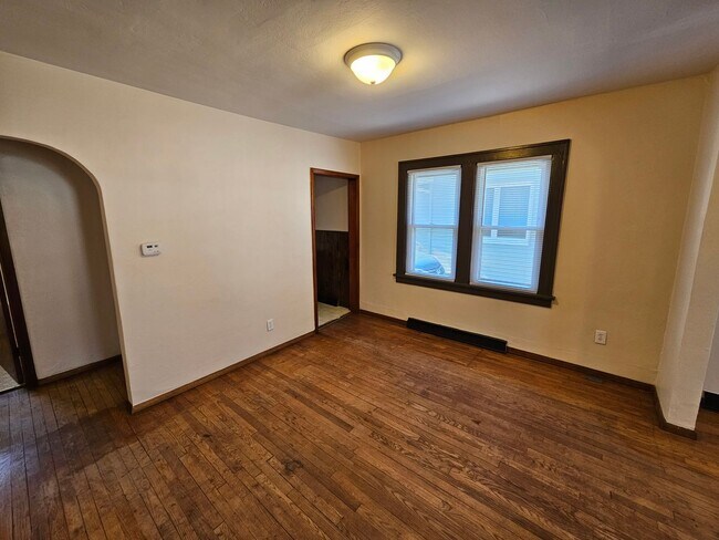 Building Photo - 3022 Hartzer St