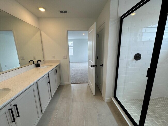 Building Photo - BRAND NEW 4-Bedroom in Saint Cloud!