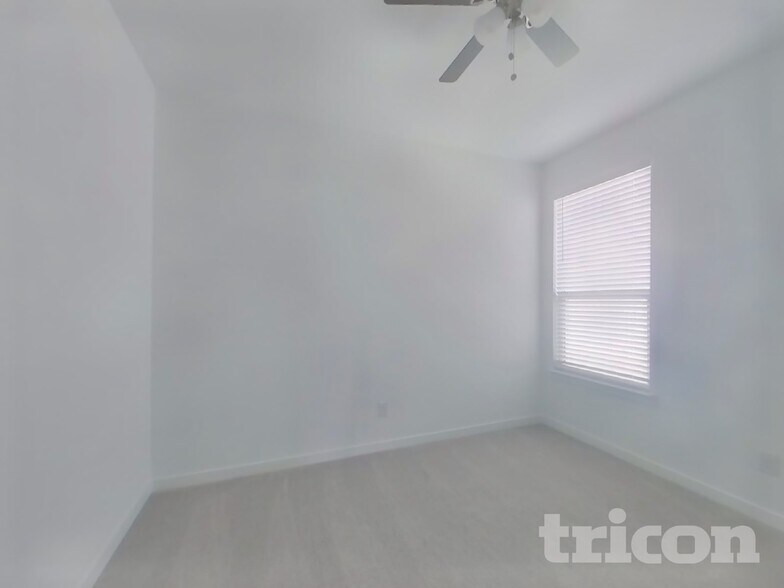 Building Photo - 10113 Regal Bnd Ln