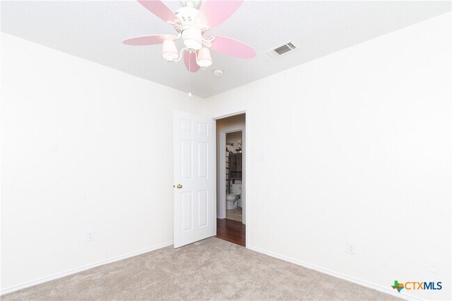 Building Photo - 3301 Dorothy Jane Dr