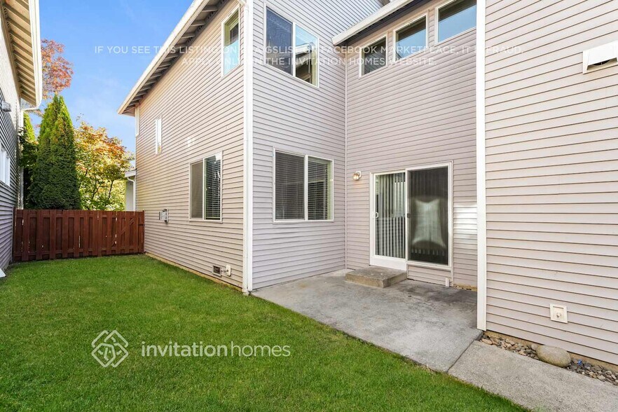 Building Photo - 2720 85th Ave NE