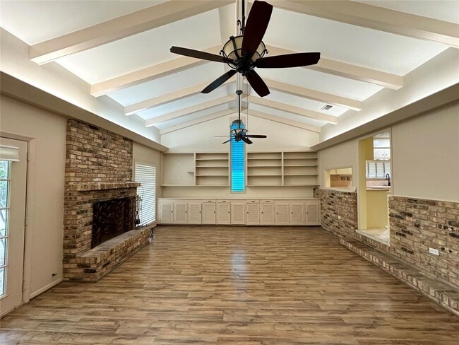 Building Photo - 709 W 34th St