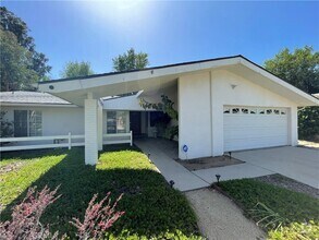 Building Photo - 12915 Barto Dr