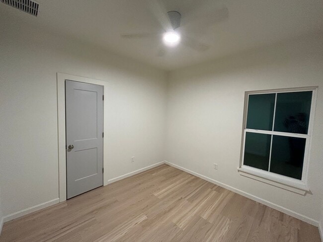 Building Photo - Beautiful Home in Newberry