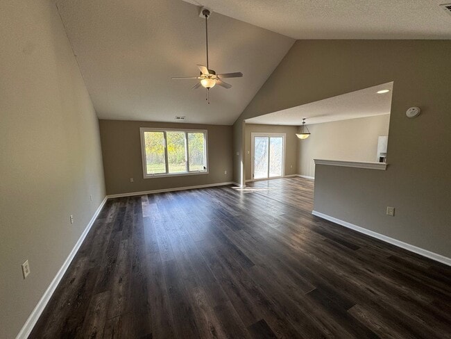 Building Photo - 5830 Rothman Rd
