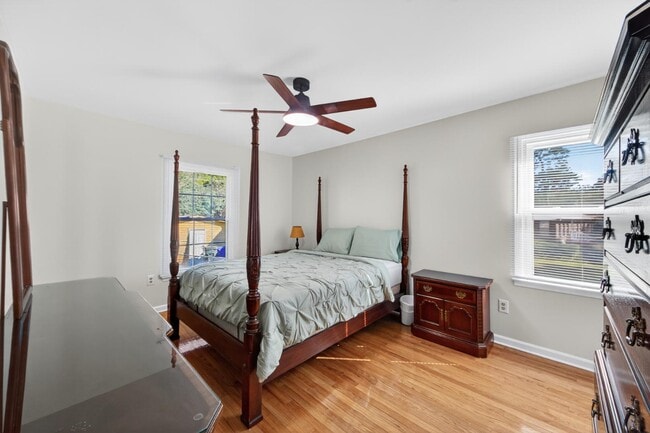 Building Photo - 1353 Secessionville Rd