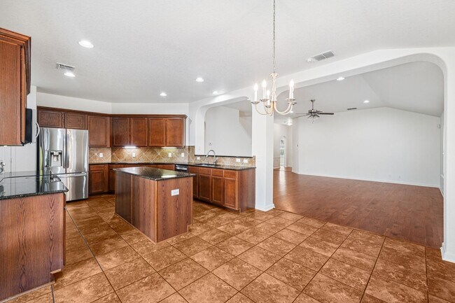Building Photo - Alamo Ranch Gated Community
