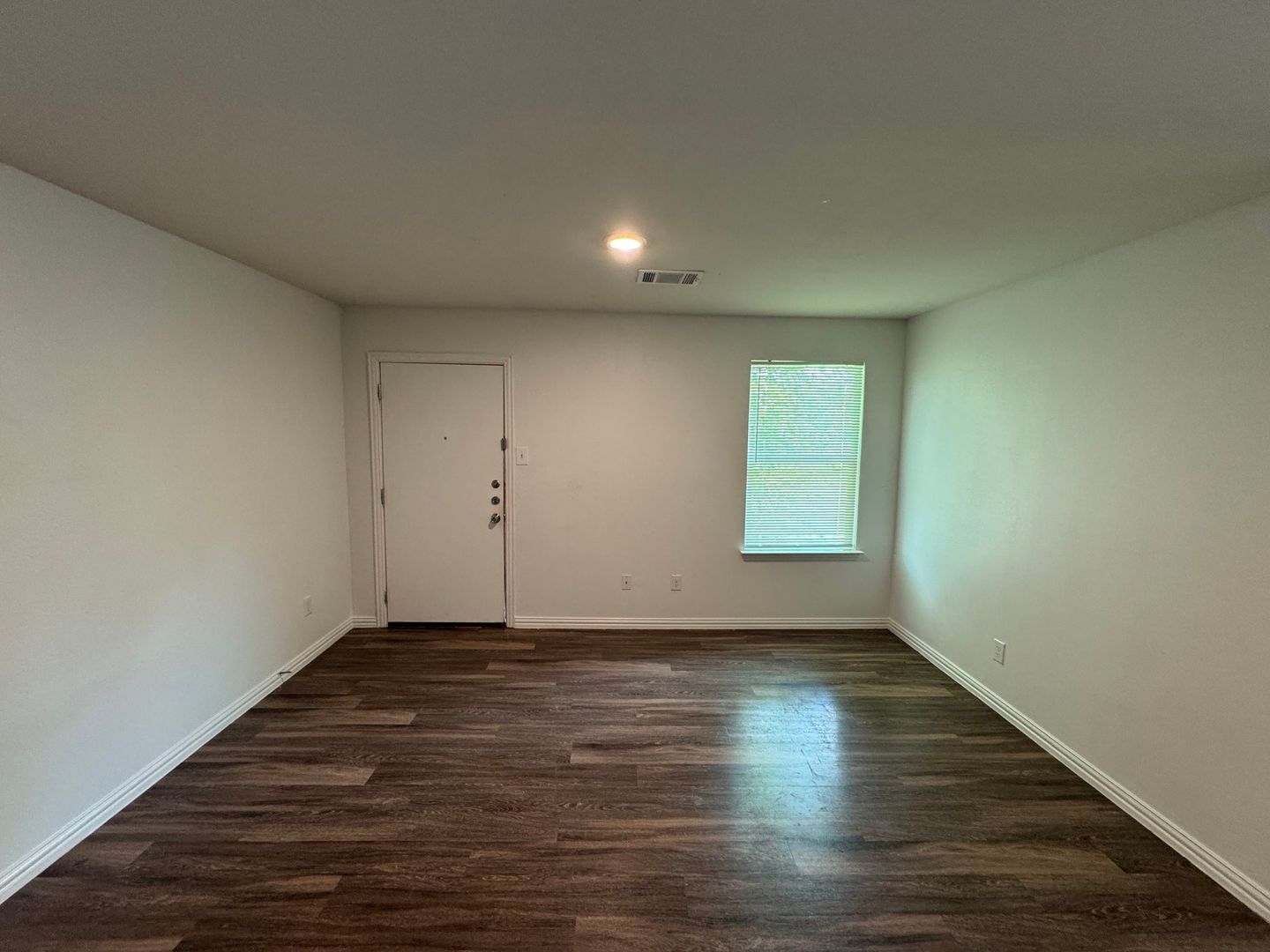 Building Photo - 306 S 23rd St