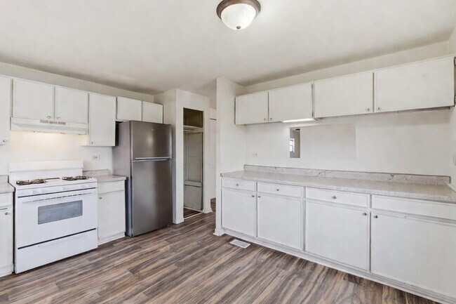 Building Photo - 107 Gumbo Dr