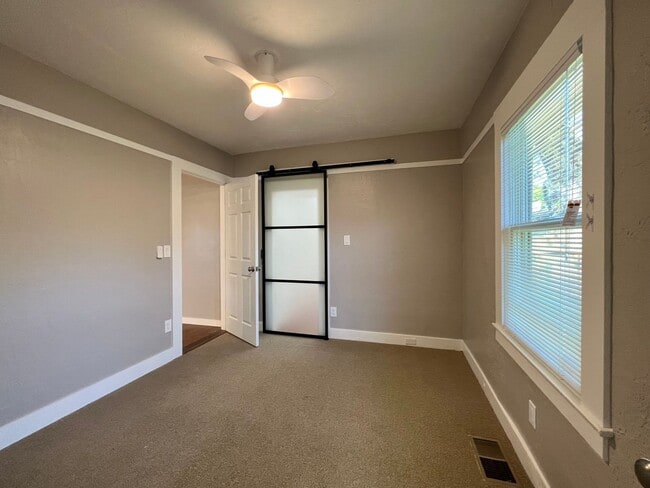 Building Photo - TENTATIVELY RENTED 2 Bedrooms, 1 Bathroom Charmer Near Downtown Napa
