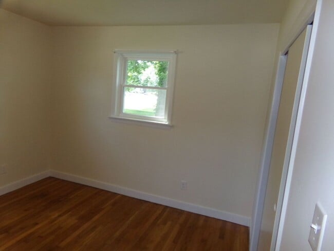Building Photo - 3 Bedroom in Prince George County