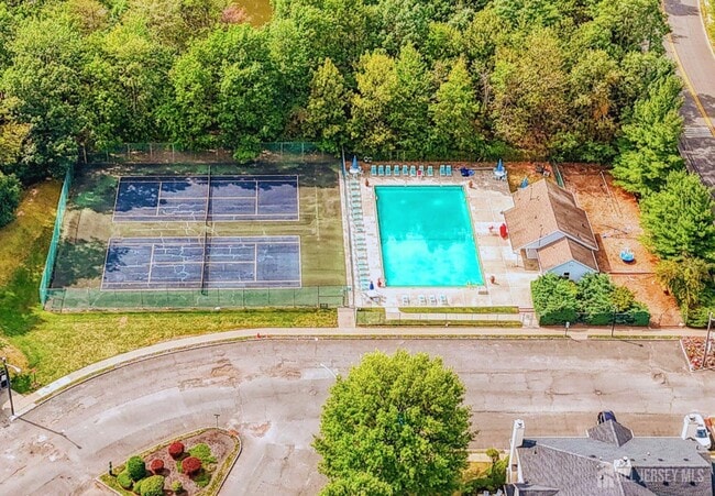 Building Photo - 226 Bexley Ln