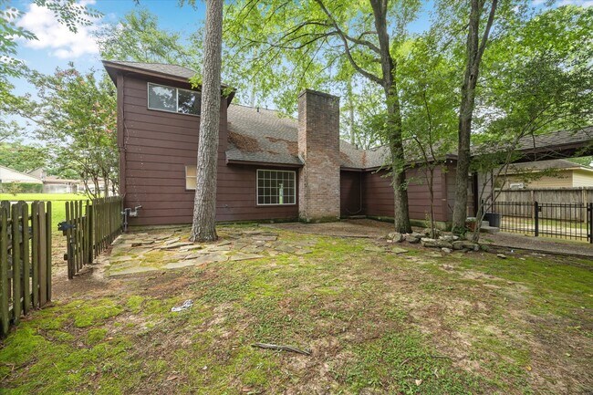Building Photo - 23906 Northcrest Dr