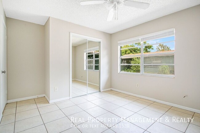 Building Photo - 2 BR / 2 BA Condo In Winter Park