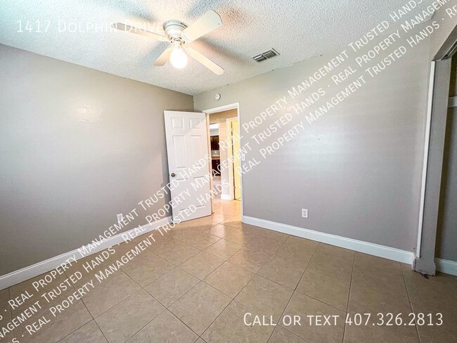 Building Photo - 1417 Dolphin Dr