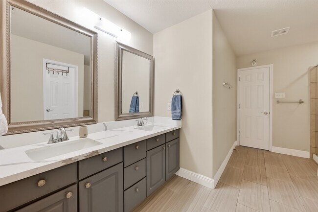 Building Photo - 5055 Juniper Spring Trail