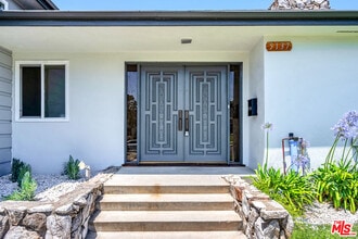 Building Photo - 5137 Reynier Ave
