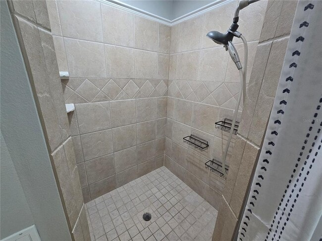 Building Photo - 7423 Southwind Dr