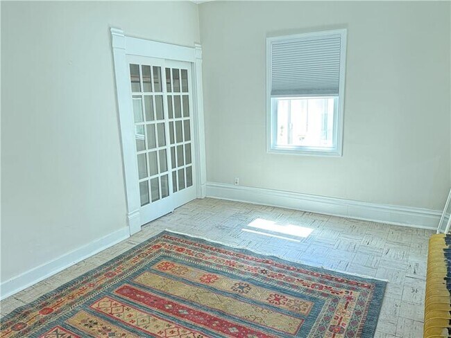 Building Photo - 1317 Beechview Ave