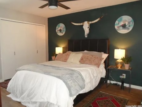 Building Photo - 7834 Broadway-3108.2