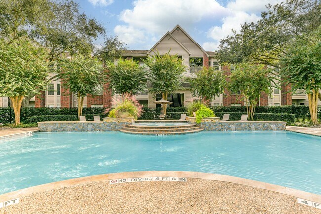 Building Photo - 1330 Old Spanish Trl