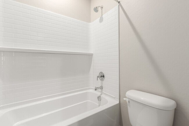 Building Photo - BEAUTIFUL PHOENIX HOME IN GATED COMMUNITY!