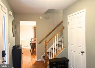 Building Photo - 12503 Toll House Rd