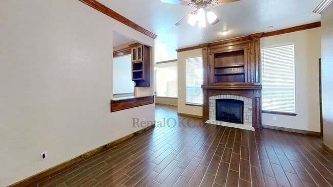 Building Photo - Rock Creek beauty