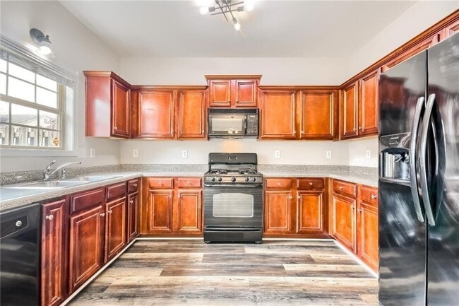 Building Photo - 2171 Waterford Park Dr