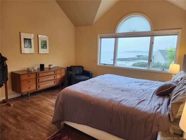 Building Photo - 47 Harbour View Pl