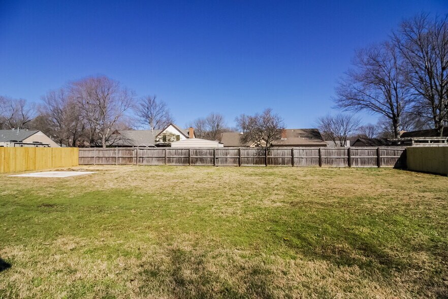 Building Photo - 250 German Creek Cove