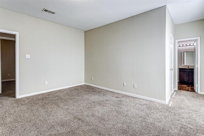 Building Photo - 8704 San Rocco St