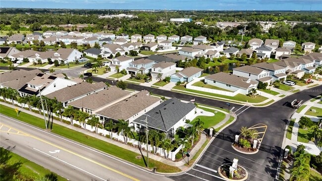 Building Photo - 3926 Sunshine Pine Ave