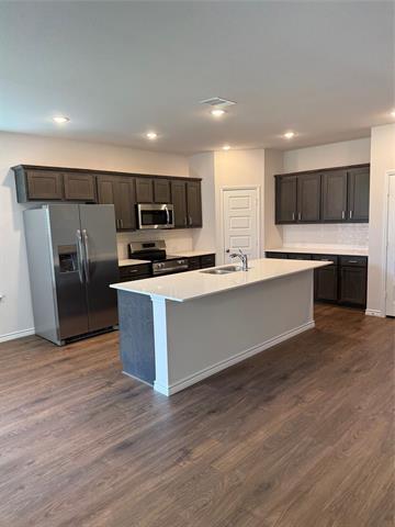 Building Photo - 411 Saddle Ln