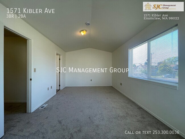 Building Photo - 1571 Kibler Ave