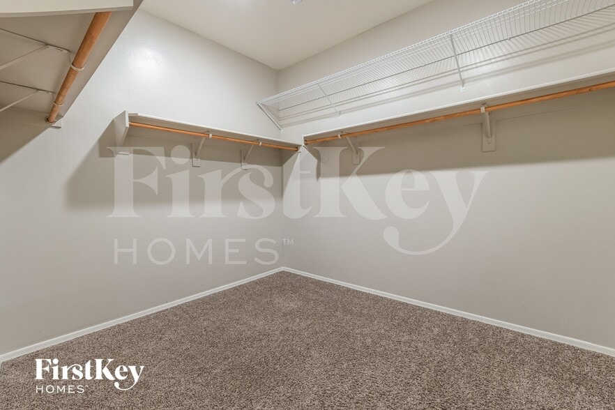 Building Photo - 12386 W Reyher Farms Loop