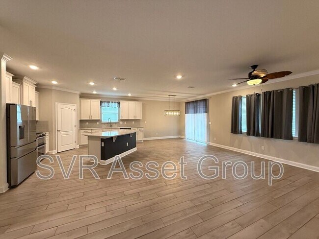 Building Photo - 152 Creekmore Dr