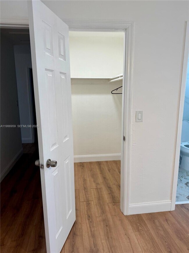 Building Photo - 11201 NE 3rd Ave