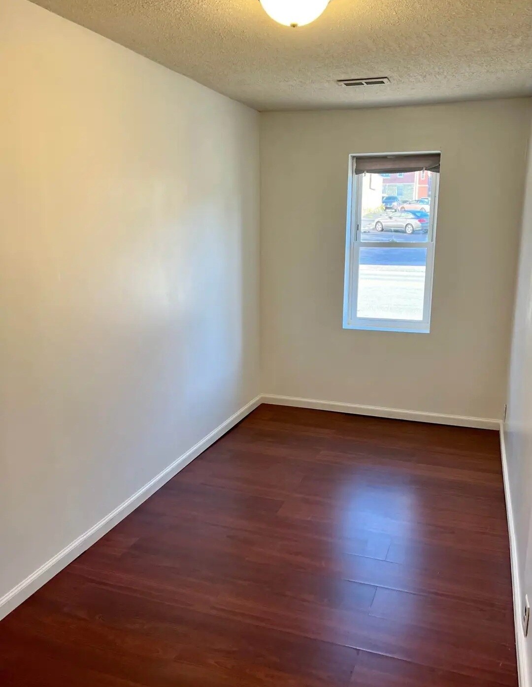 Building Photo - 306 Merchant St