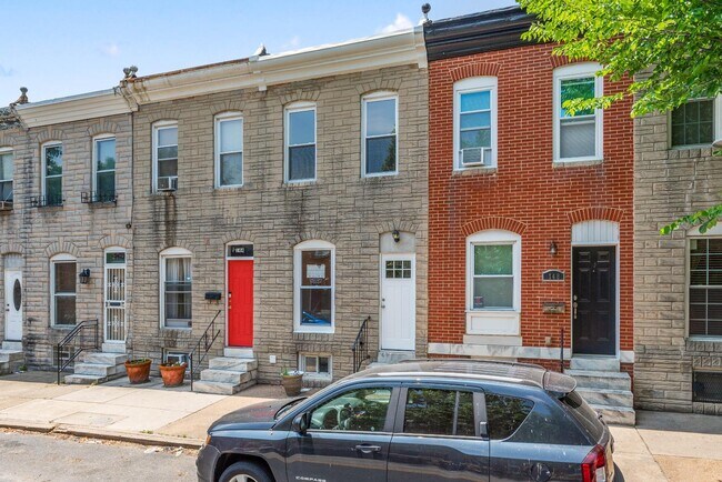 Building Photo - 146 N Ellwood Ave