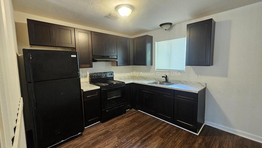 Building Photo - 5348 Westchase Ct