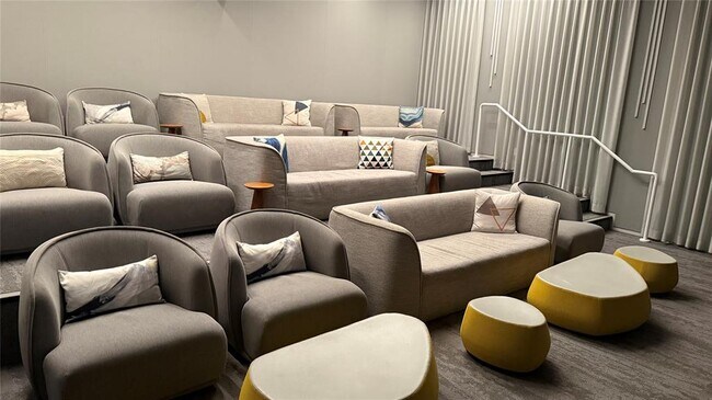 Building Photo - 301 West Ave