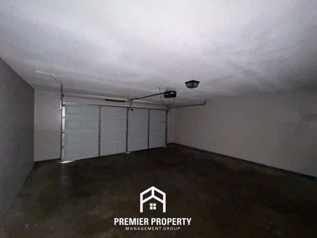 Building Photo - 4061 Keynon Dr