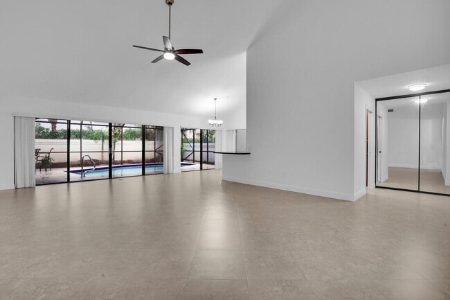 Building Photo - 112 Inner Harbour Way