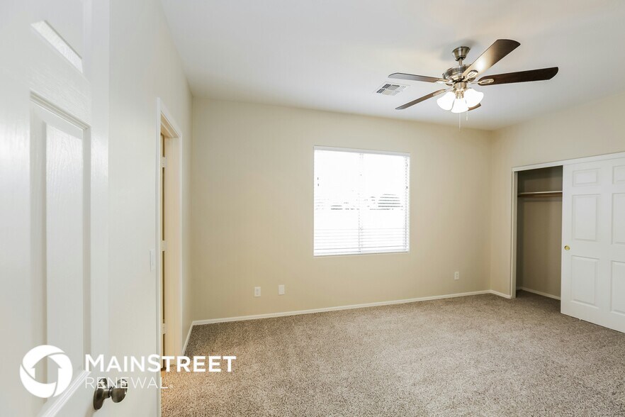 Building Photo - 18512 W Port Au Prince Ln