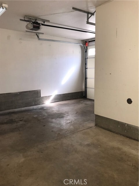 Building Photo - 510 6th St