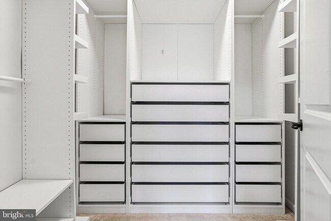 Building Photo - 2011 Serviceberry Rd