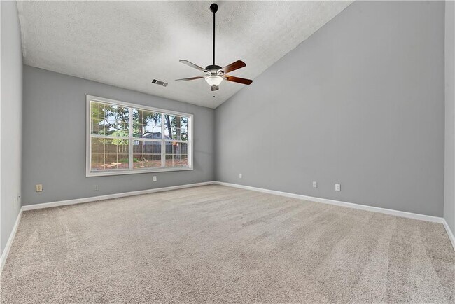 Building Photo - 80 Savanna Ct