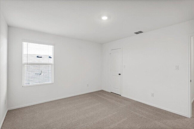 Building Photo - 191 Rodney Boat Rd